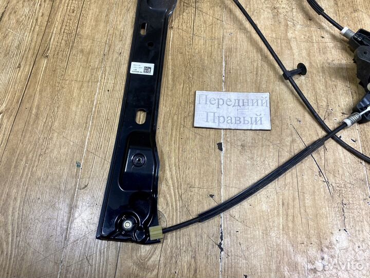 Стеклоподъемник передний правый Ford Focus 3
