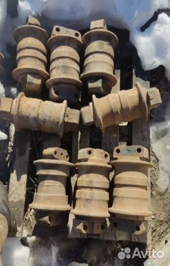 Катки Caterpillar komatsu Hitachi