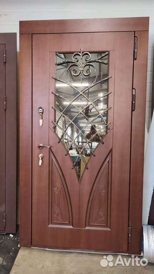 Дверь входная металлическая с терморазрывом