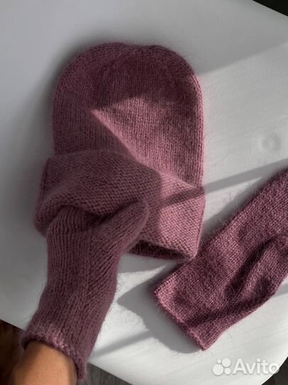 Комплект шапка бини и варежки из норки