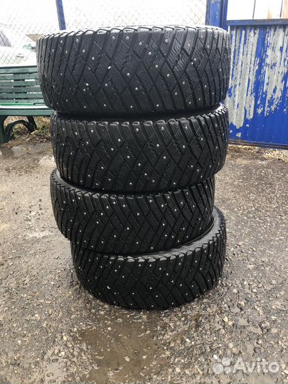 Goodyear Ultragrip Ice Arctic 225/45 R18 95T