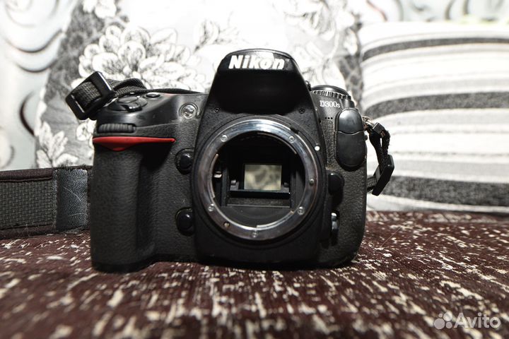 Nikon D300s + 35 1.8G