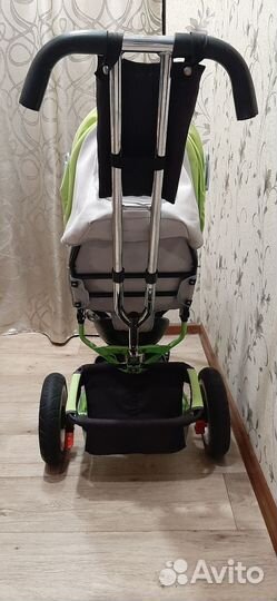 Детский 3х колесный велосипед с ручкой