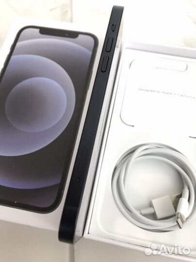 iPhone 12, 64 ГБ