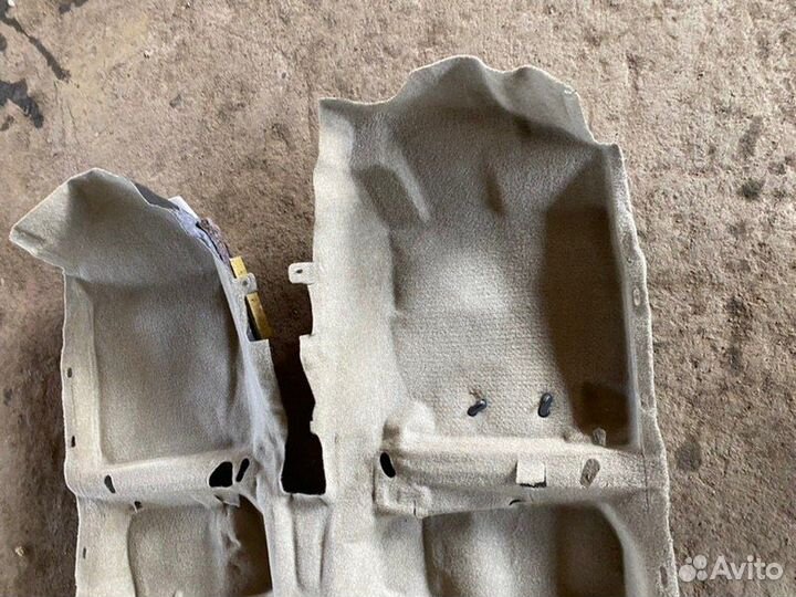 Ковровое покрытие(3) Toyota Allion ZRT260 2ZR-FAE