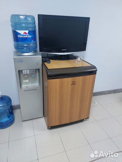 Кулер для воды бу