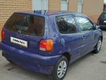 Volkswagen Polo 1.0 MT, 1998, 242 442 км, с пробегом, цена 150 000 руб.