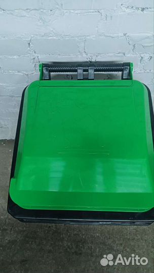 Контейнер для мусора 80л