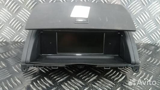 Монитор mercedes benz C-class W204 (GML25JA01)