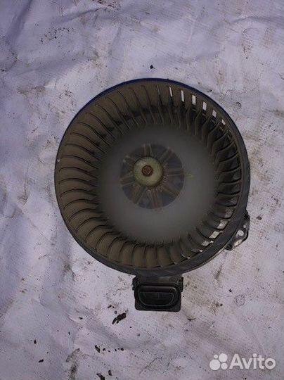 Моторчик отопителя Suzuki SX4 (SX4 Classic) I (200