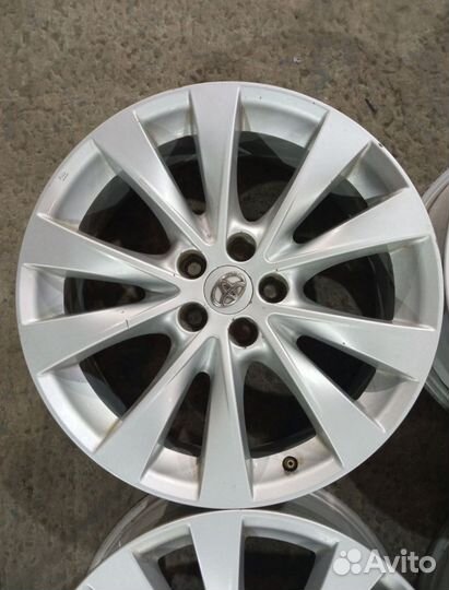 Диски R19 Toyota Б/у оригинал