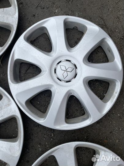 Колпаки на колеса r 16 mitsubishi