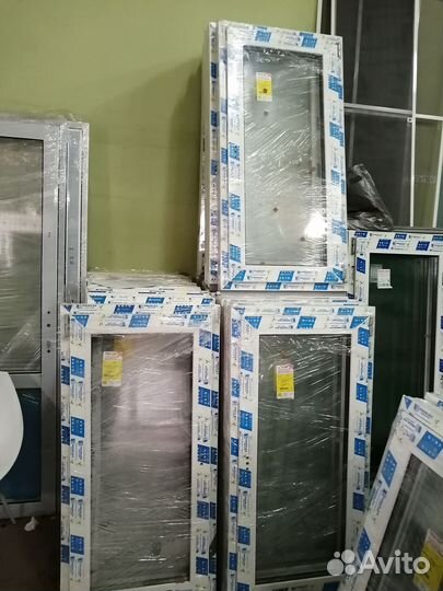 Окна новые и б/у 700х900 мм пвх