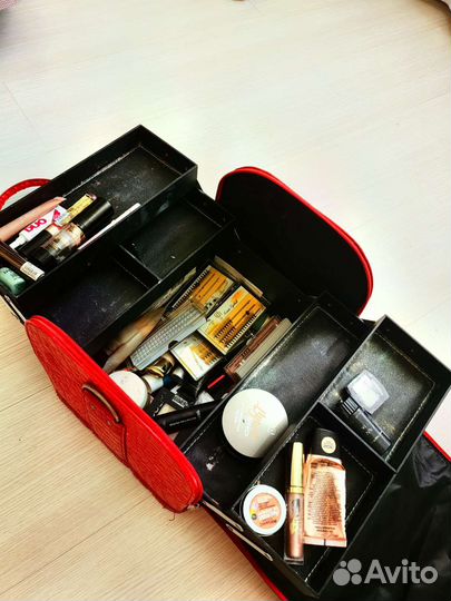 Кейс для визажиста