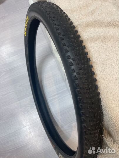 Велосипедная покрышка 29 maxxis recon race 2.35