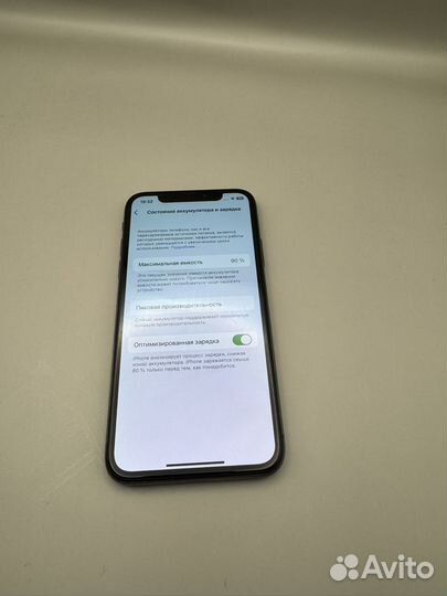 iPhone X, 64 ГБ