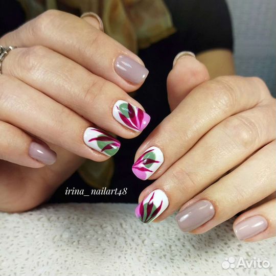 Маникюр, педикюр, наращивание и дизайн ногтей