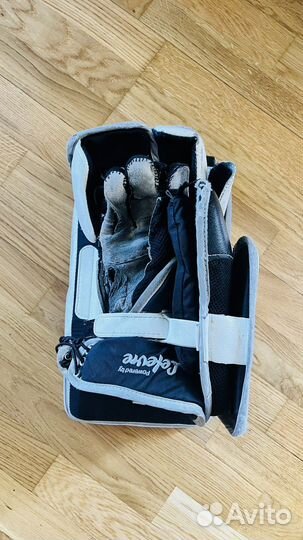 Перчатка вратаря хоккейная детская