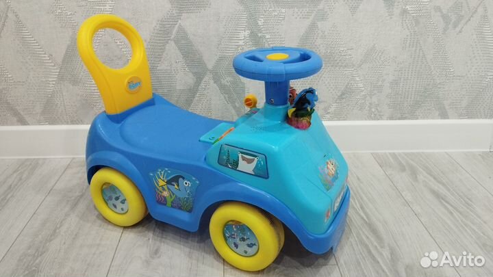 Машинка-каталка