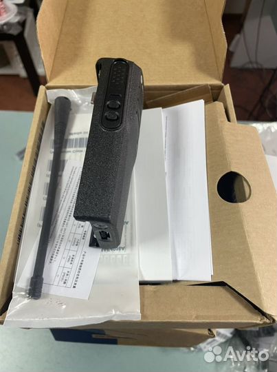 Радиостанция motorola DP1400 403-470 Мгц