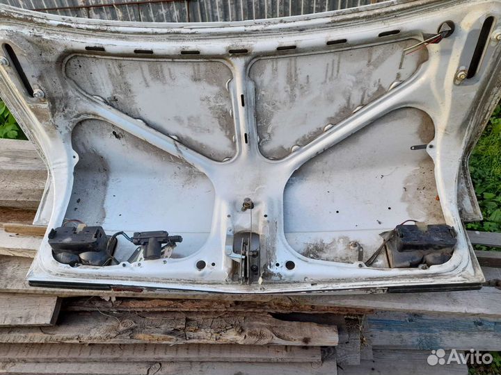 Крышка багажника ваз 2110