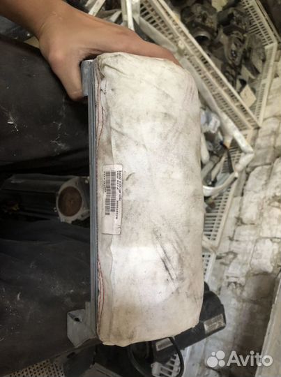 Подушка безопасности пассажира BMW E38