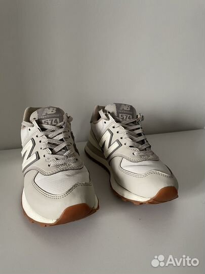 Кроссовки New Balance 574 женские 36 EU