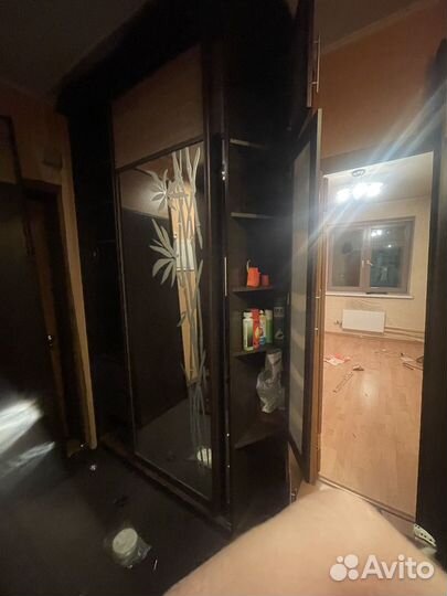 Шкаф гардероб