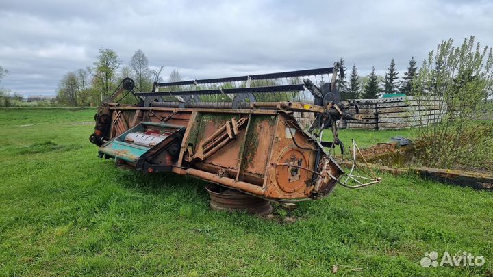 Комбайн Ростсельмаш Дон 1500А, 1990