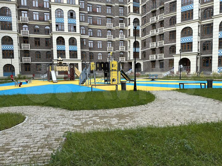 2-к. квартира, 62 м², 4/8 эт.