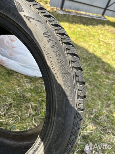 Goodyear UltraGrip 2 235/45 R17
