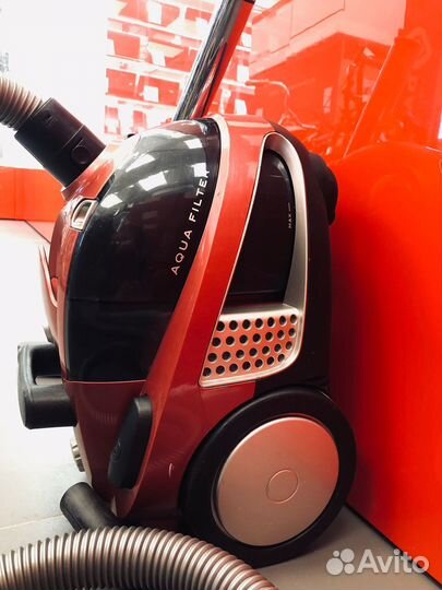 Пылесос, Shivaki SVC 1747