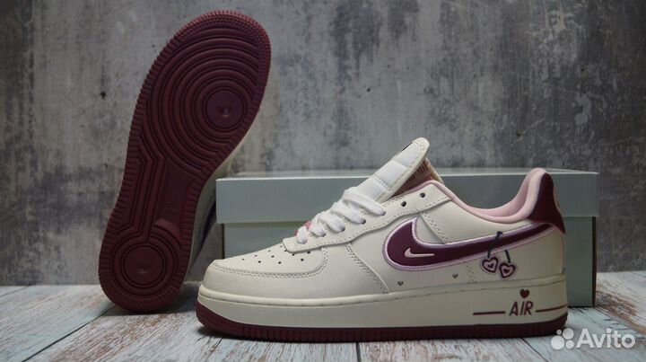 Кроссовки Nike Air Force 1