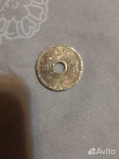 Монета 5 йен