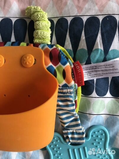 Карман на коляску, игрушка на коляску skiphop