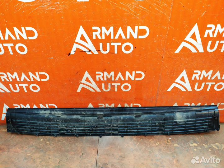 Накладка бампера задняя Lexus Lx 3 URJ200 2015-Нв