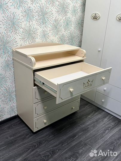 Пеленальный комод