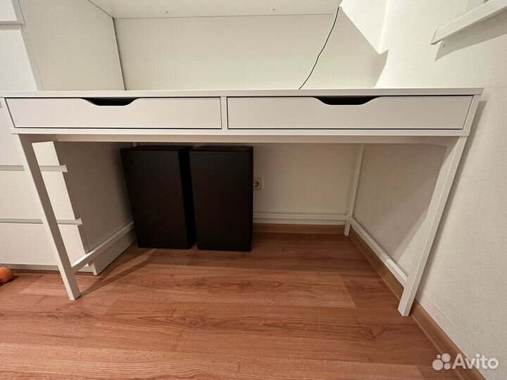 Письменный стол IKEA Алекс белый