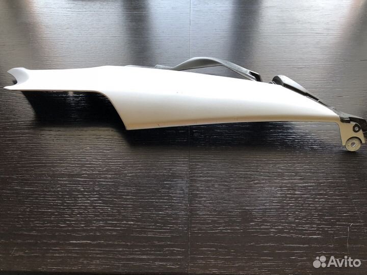 Плуг(правая сторона) на Suzuki gsx-r600 k6-k7