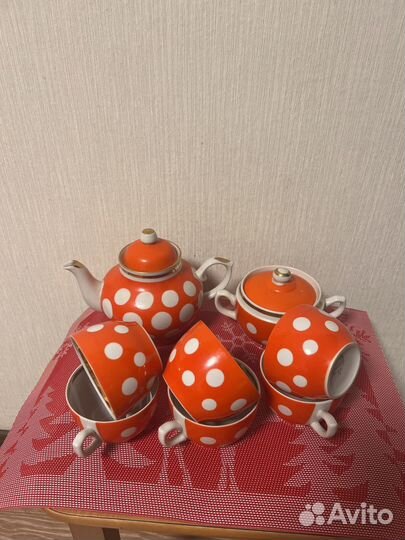 Сервиз чайный б/у отличном состоянии