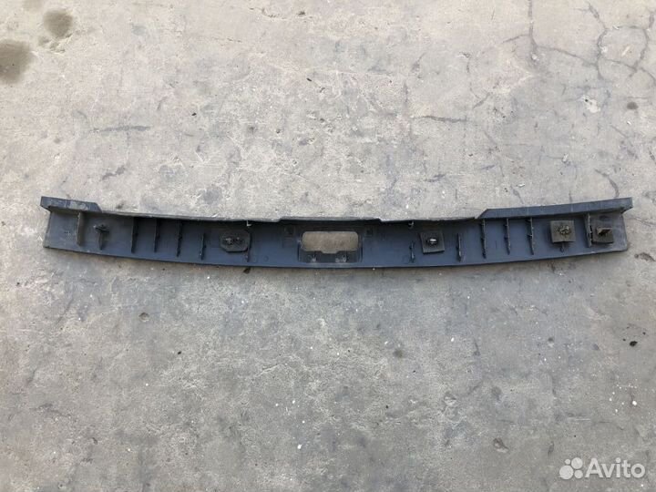 Накладка задней панели Ford Focus 2 универсал