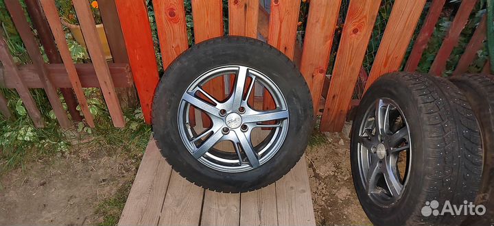 Комплект колёс r15