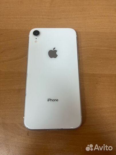 iPhone Xr, 64 ГБ