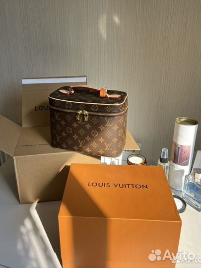 Косметичка Louis Vuitton Nice BB