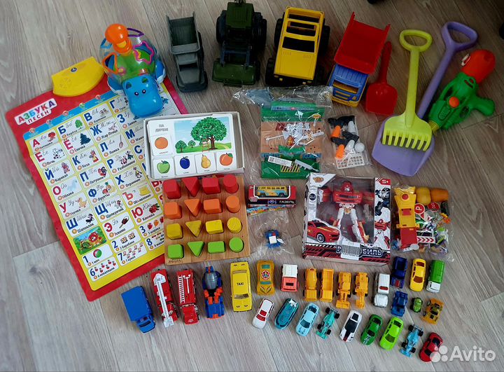 Развивающие игрушки пакетом