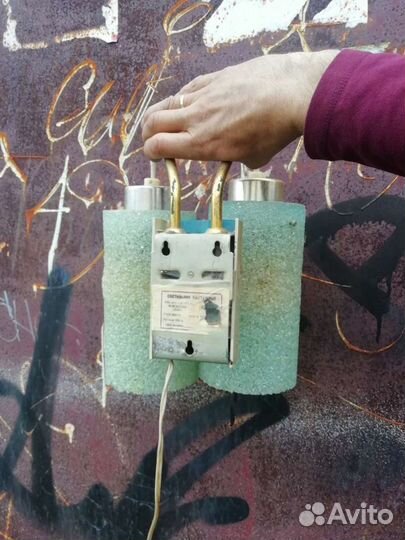 Люстра, бра