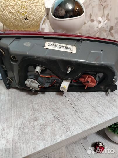 Фонарь задний левый внутренний