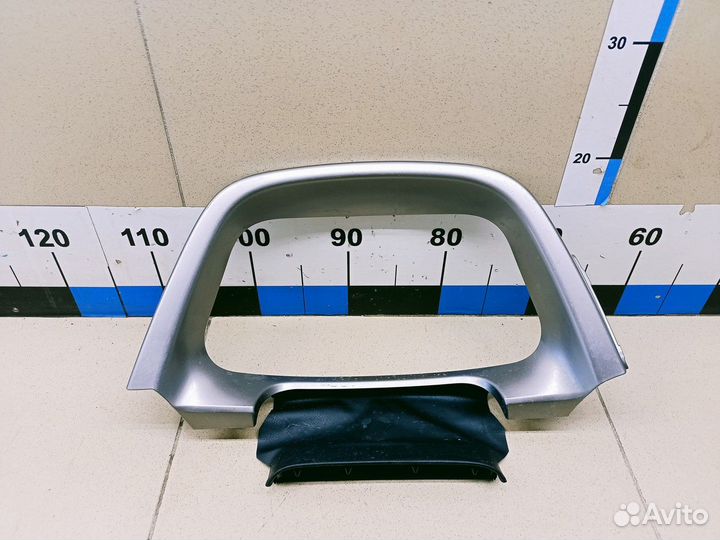 Накладка декоративная RAV 4 2013