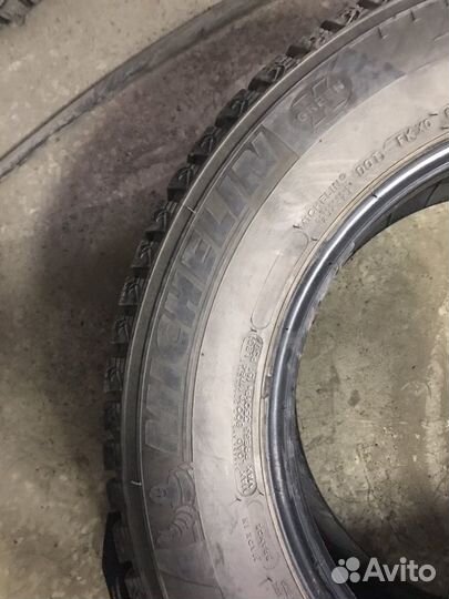 Michelin X-Ice North 215/70 R16