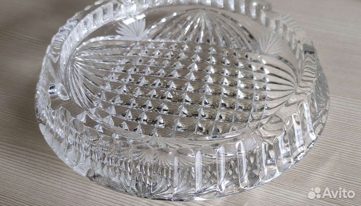 Хрустальная пепельница